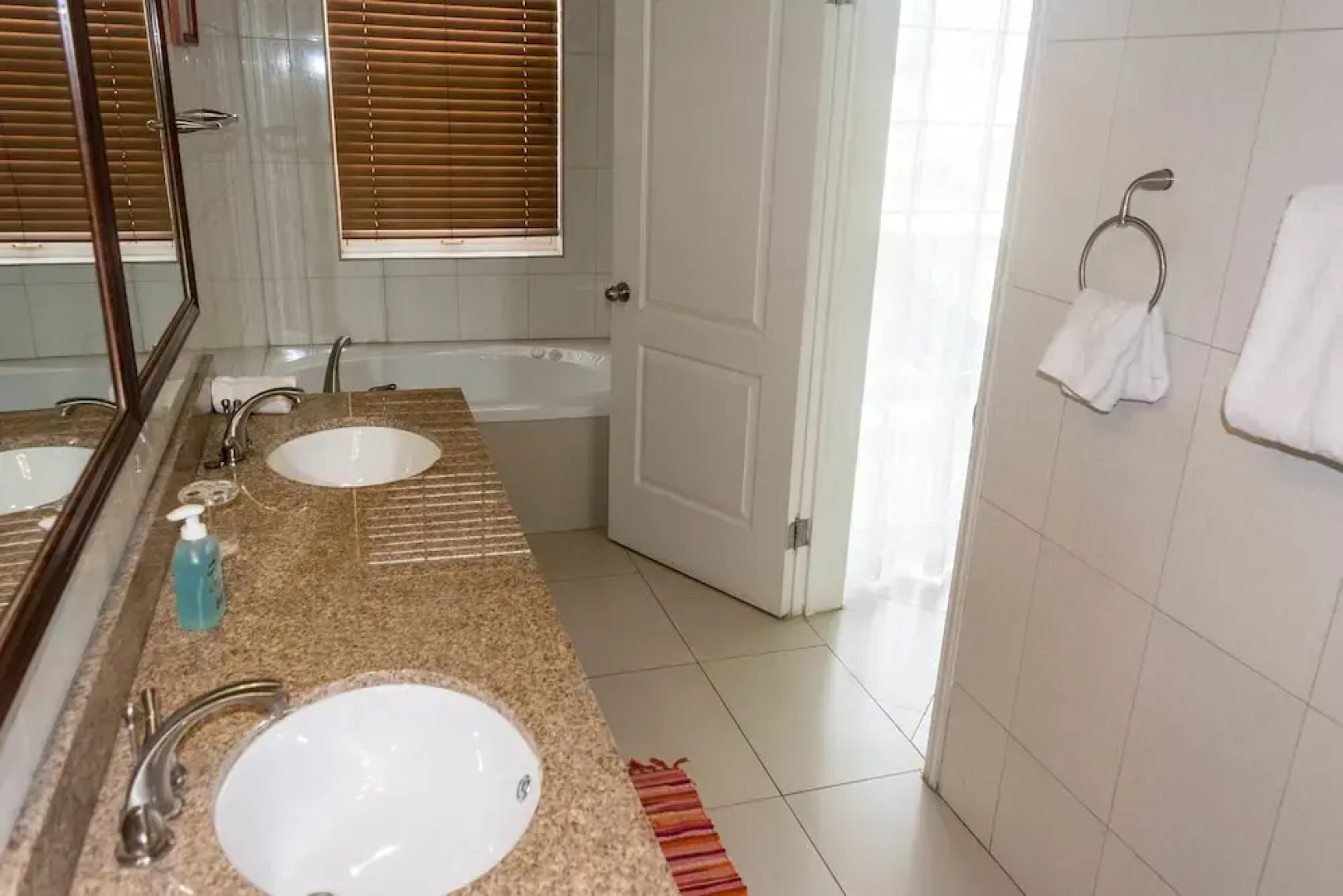 Cleopatra Villas - Sea View