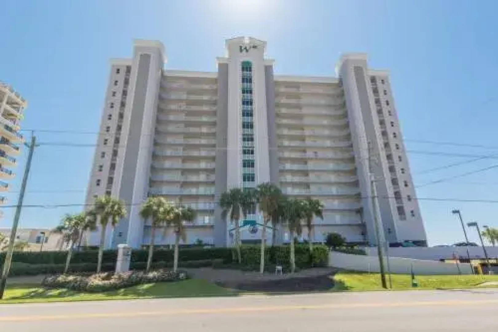 Windemere Beachfront Unit 1006