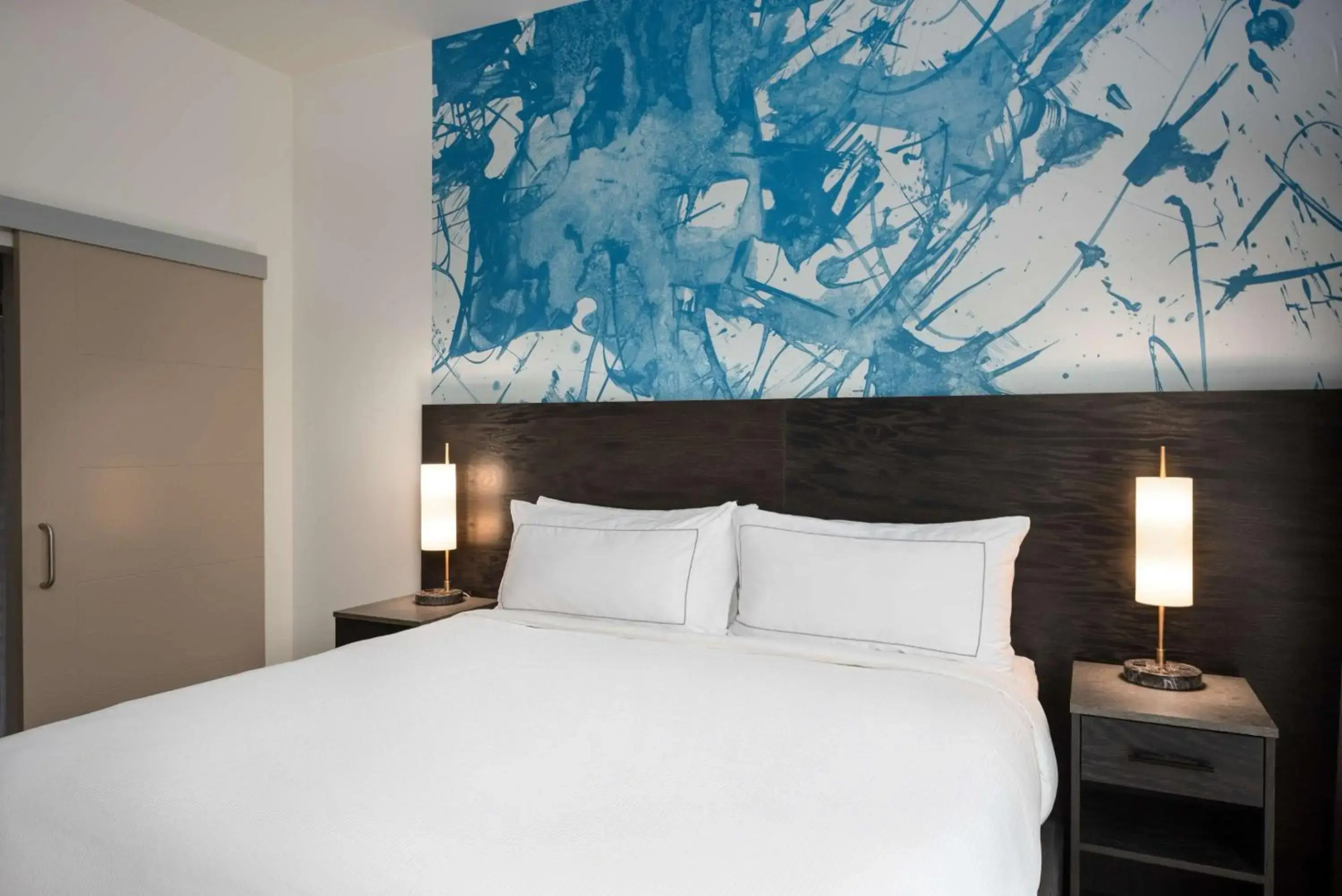 Holman Riverfront Park Hotel Salem, Tapestry by Hilton