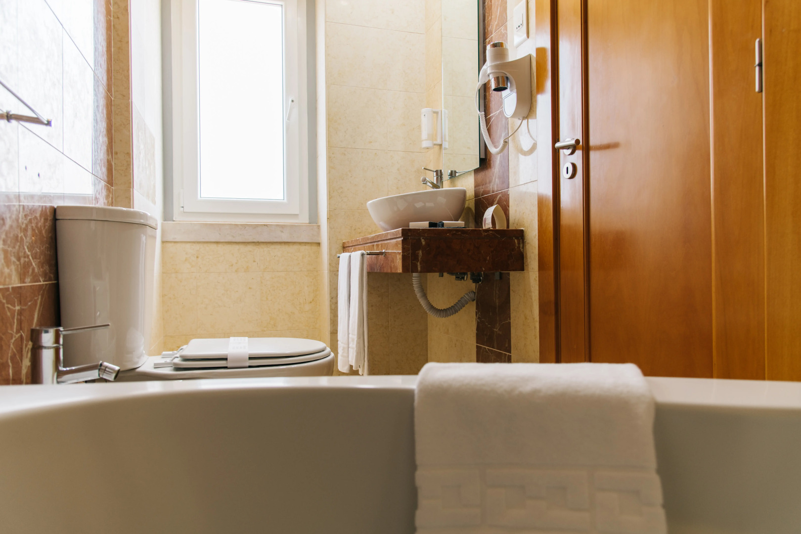 America Diamonds Hotel