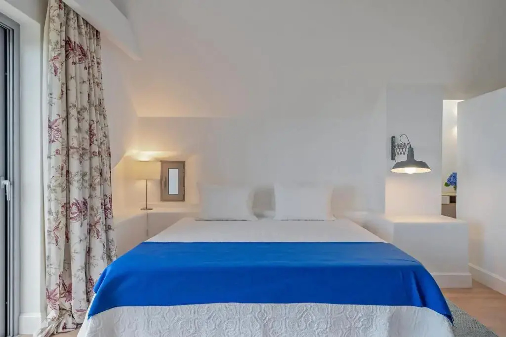 Villa do Mar IV by OurMadeira