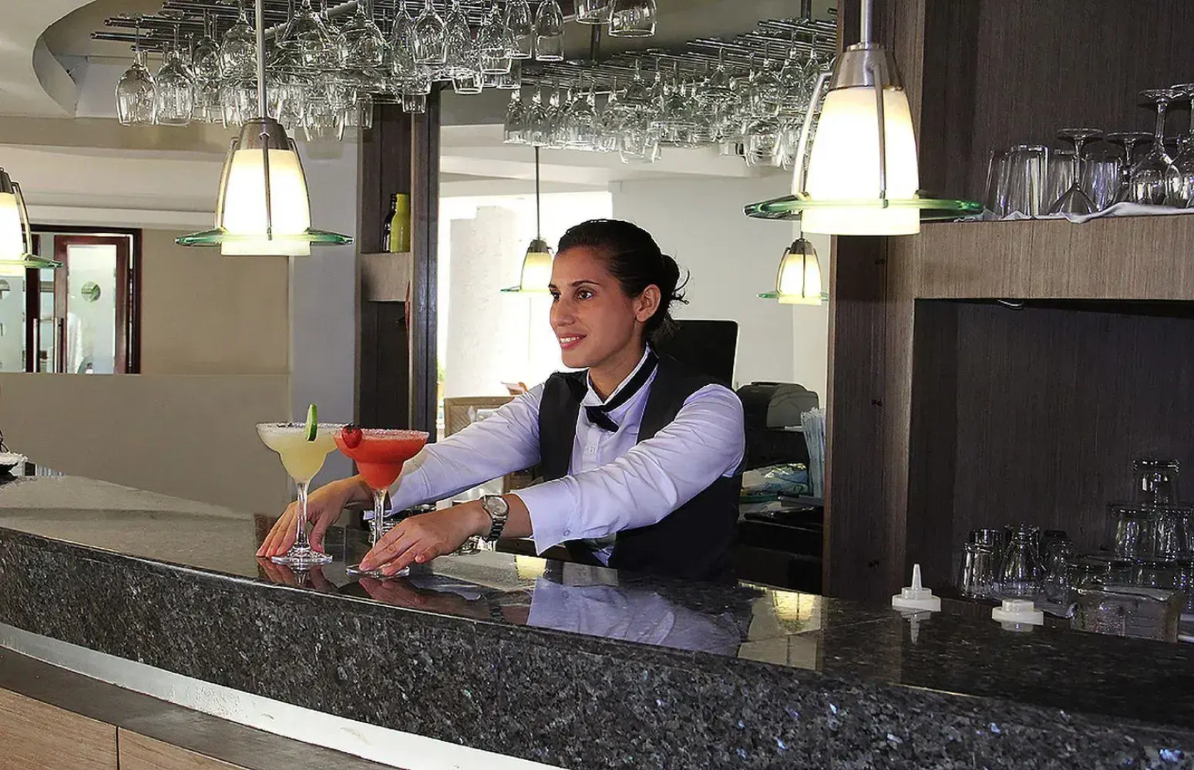 Country International Hotel