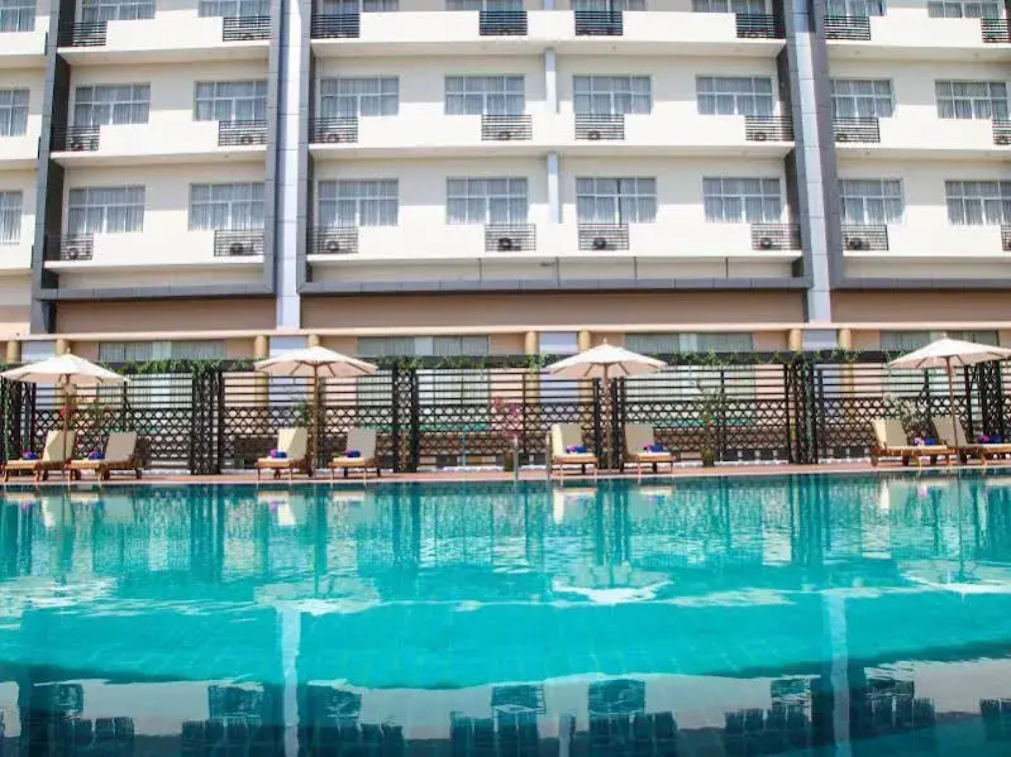 Mingalar Thiri Hotel