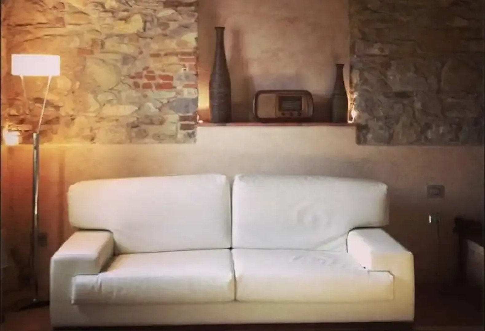 Room in B&B - L' Agriturismo Sottototno Located in the Heart of Tuscan Nature