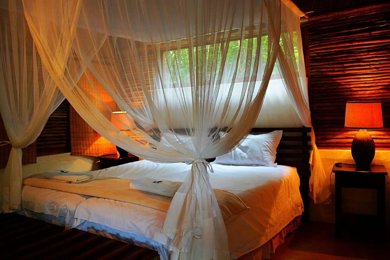 Royal Thonga Safari Lodge