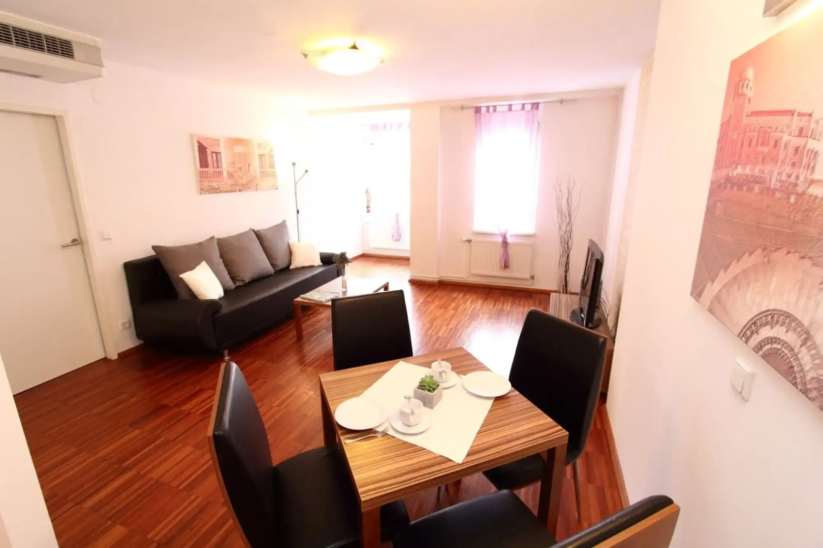 Royal Living Apartments Vienna