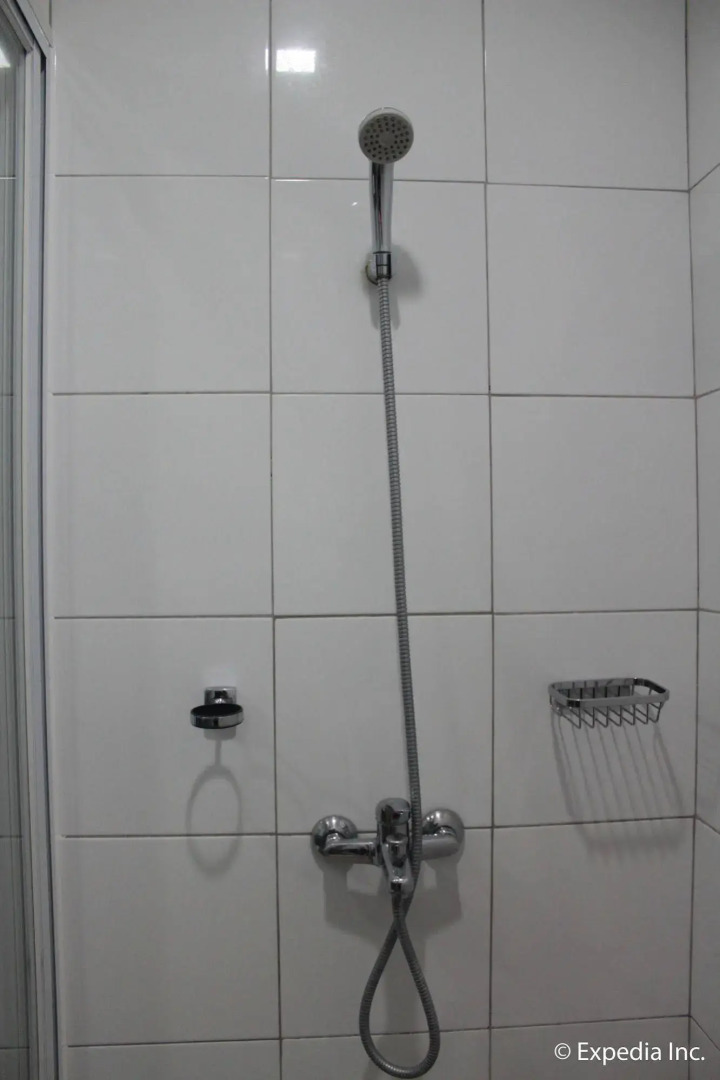 Rivermount Hotel And Resort