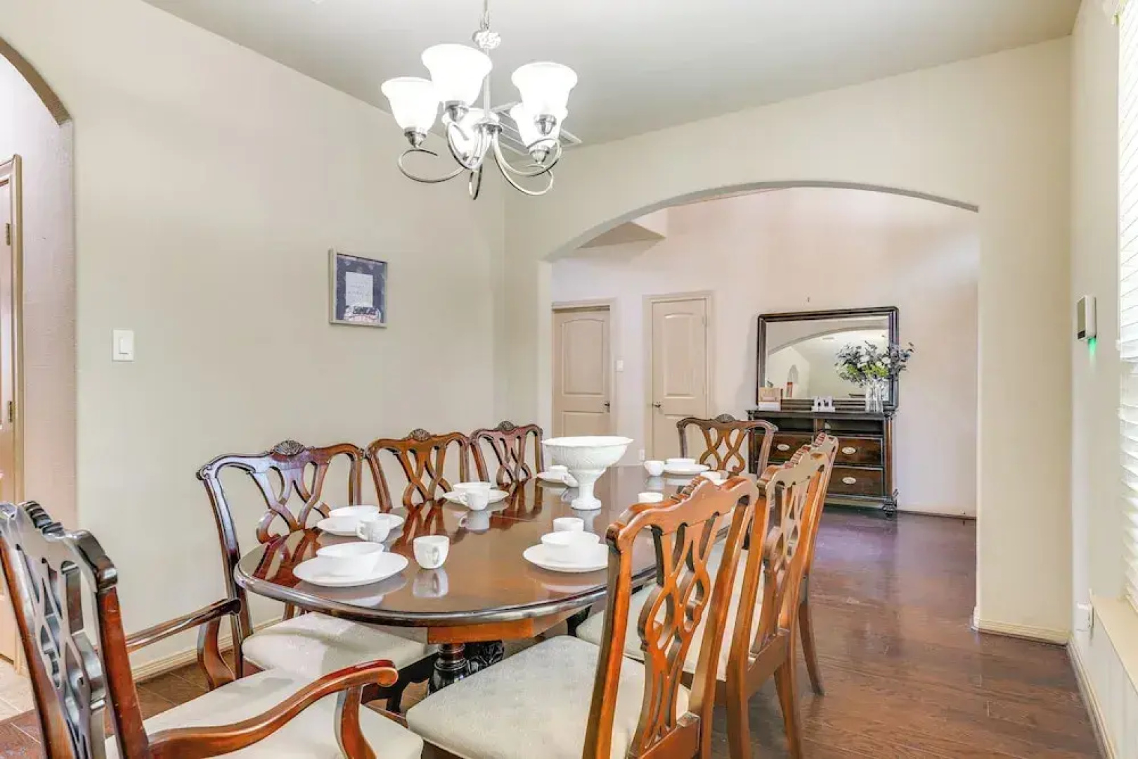 < 1 Mi to Lake Conroe: Home w/ Furnished Patio!