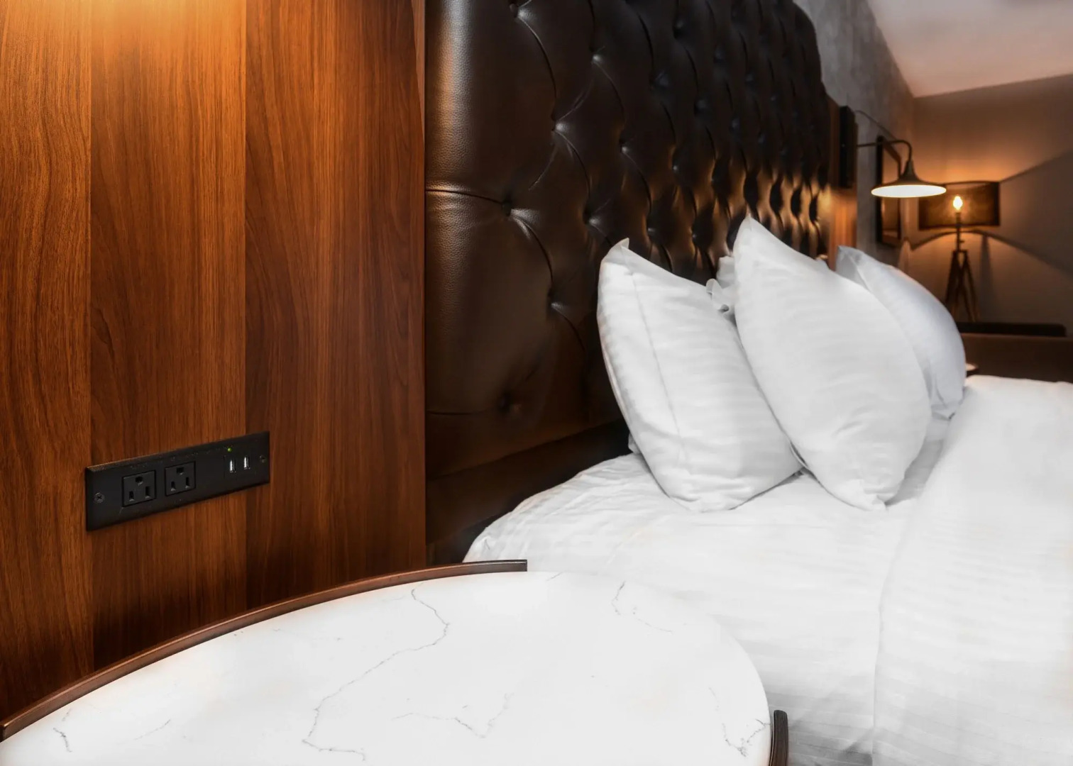 Hollywood Inn Suites Hotel