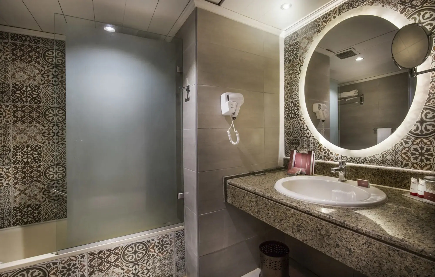 Pyramisa Suites Hotel Cairo