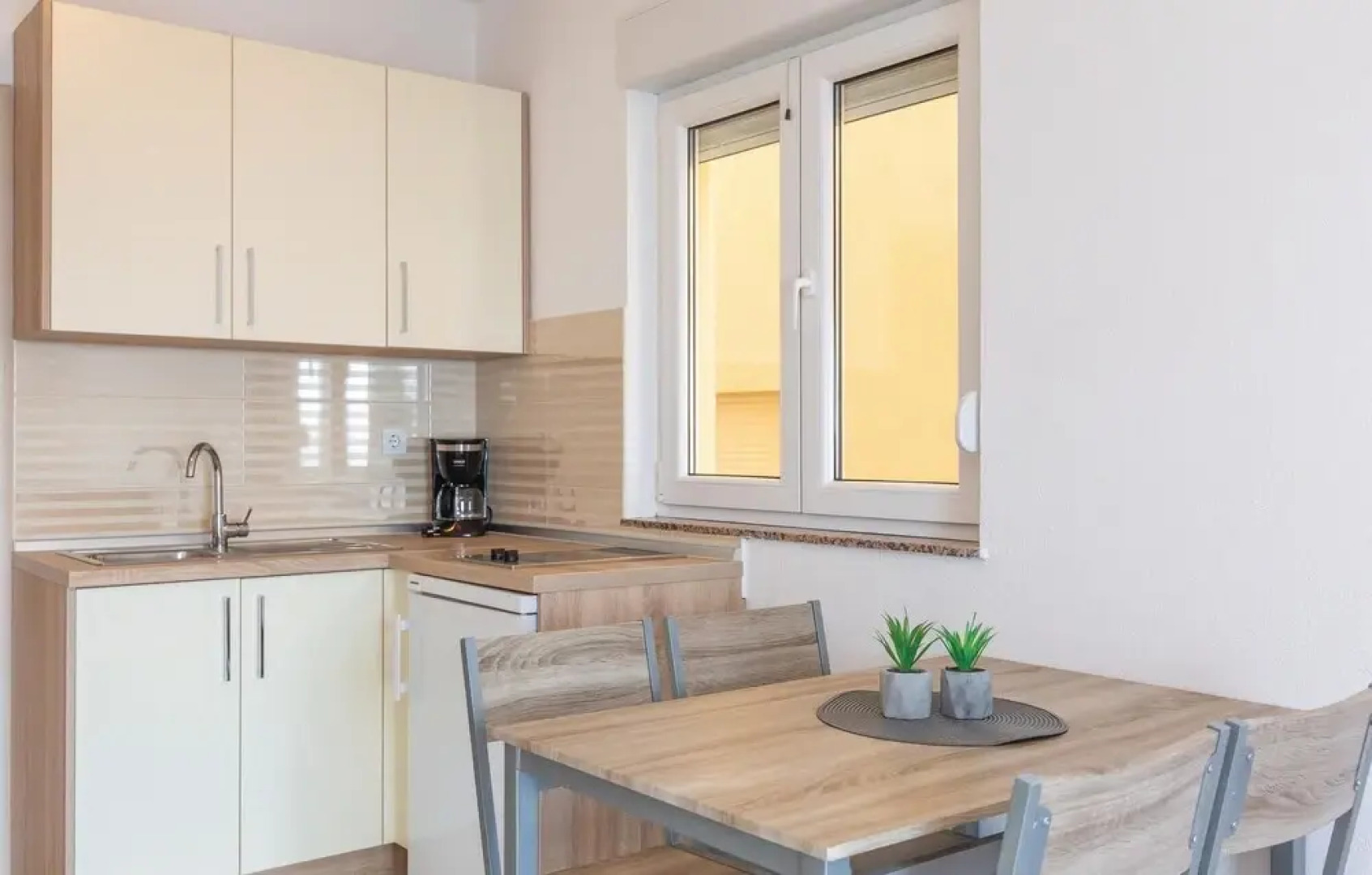 Beautiful Home in Krvavica With Wifi and 1 Bedrooms