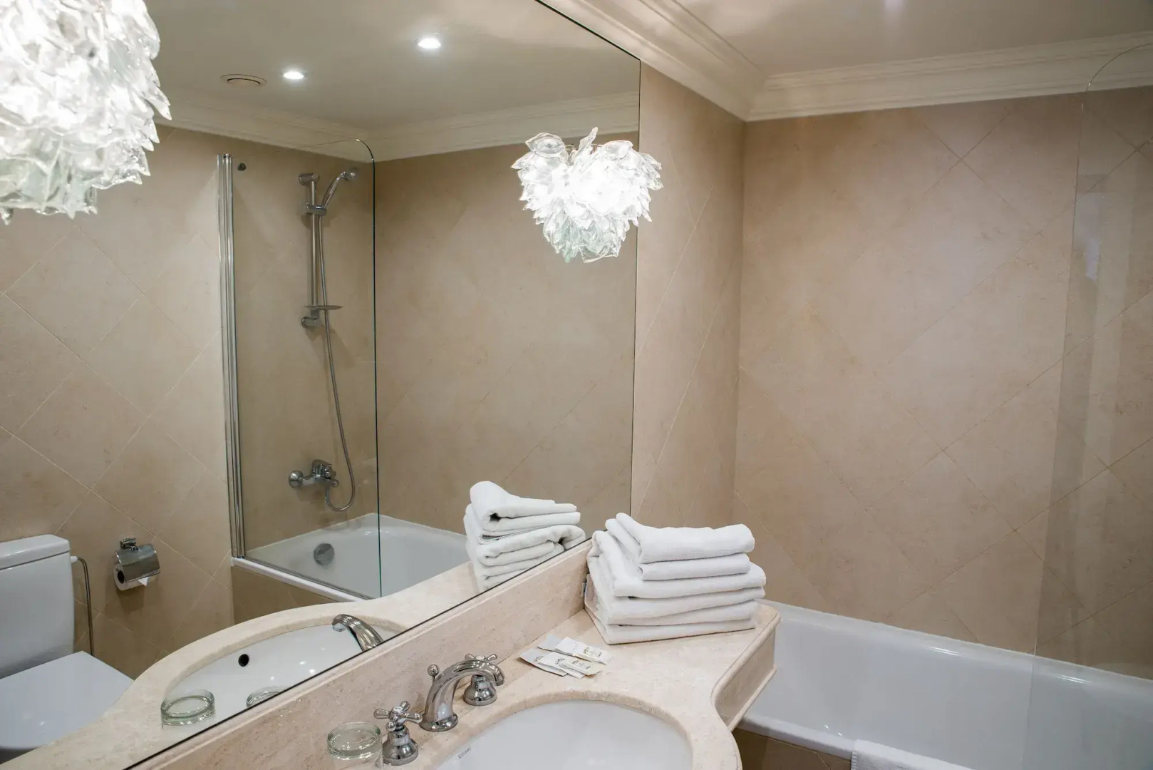 Отель «Апия»