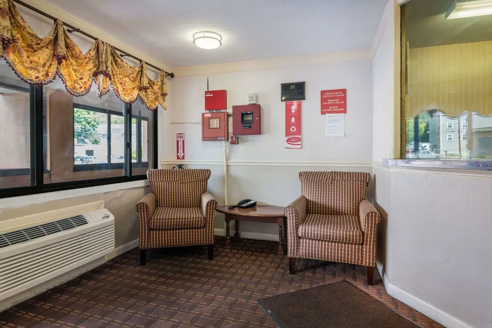 Howard Johnson by Wyndham Malden Boston Area