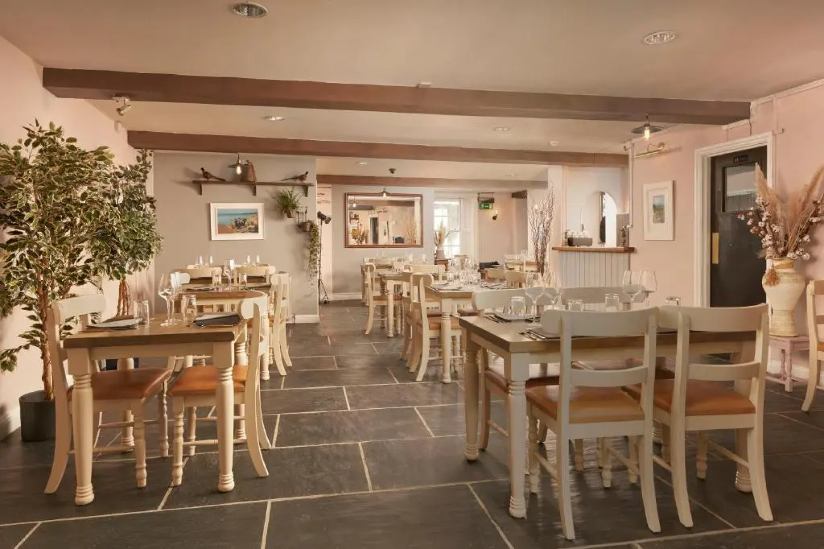 The White Hart Hotel