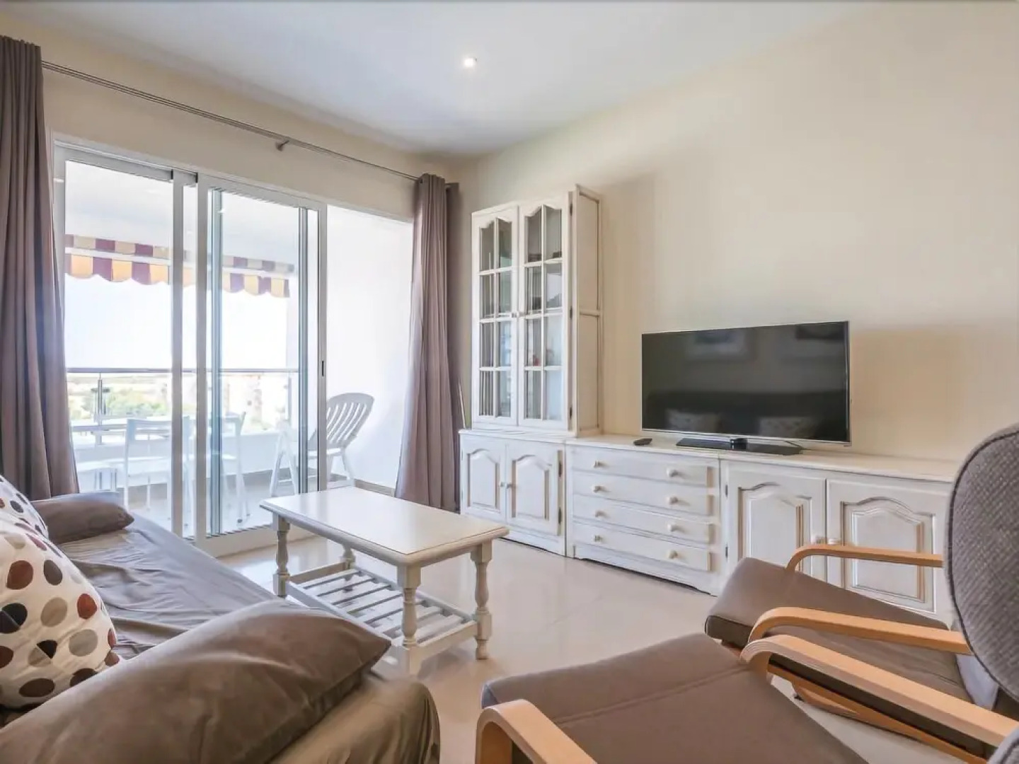 Holi-Rent Rincón de la Bahía