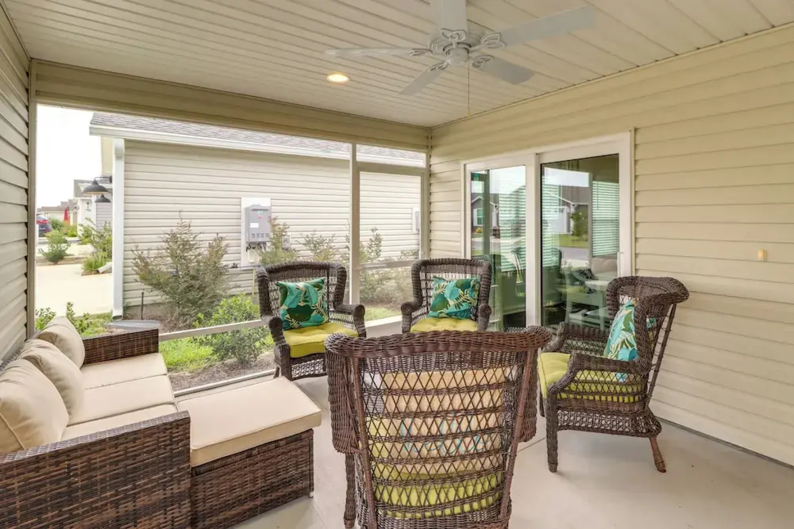 Golfer's Paradise: Pet-friendly Home in Wildwood