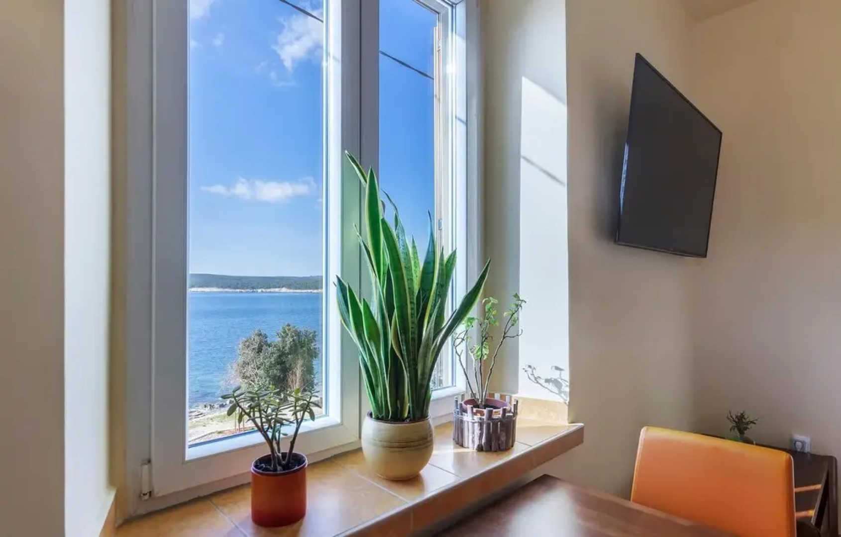 Awesome Apartment in Koromacno With 2 Bedrooms and Wifi
