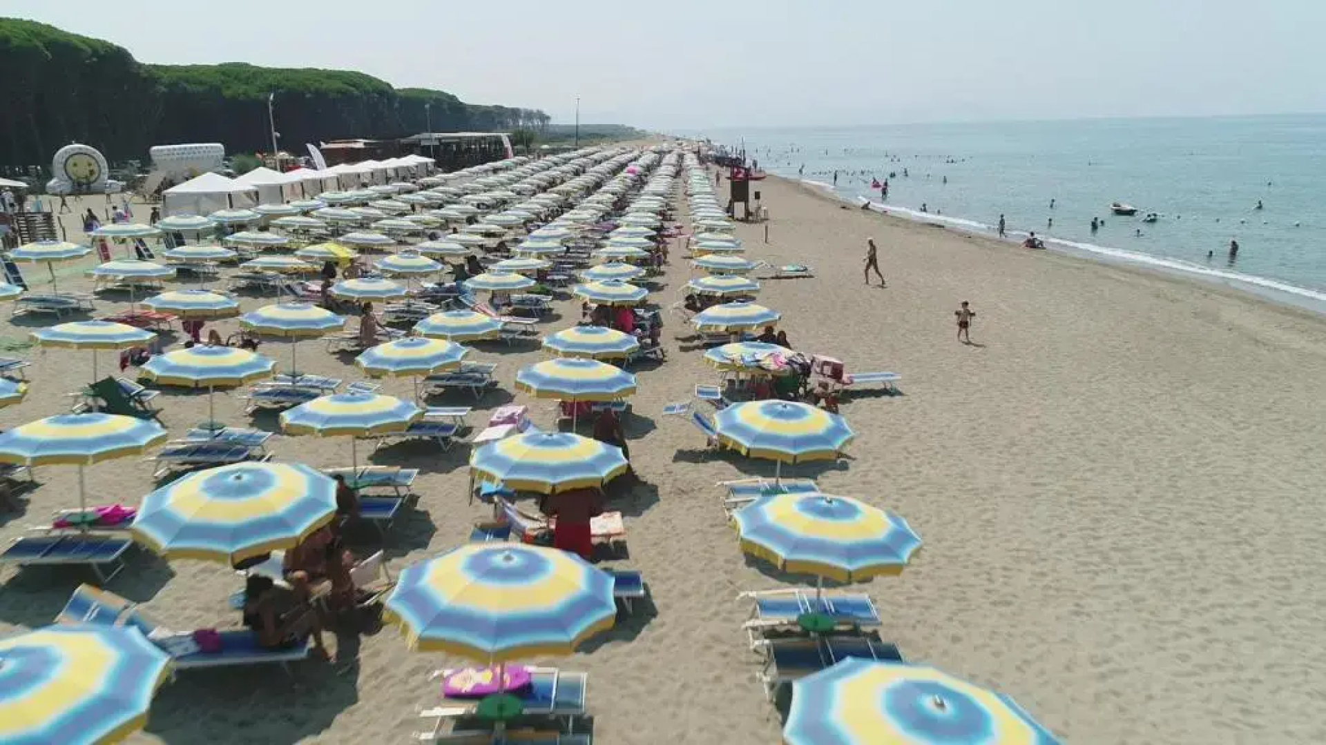 Happy Camp mobile homes in Camping Village Paestum