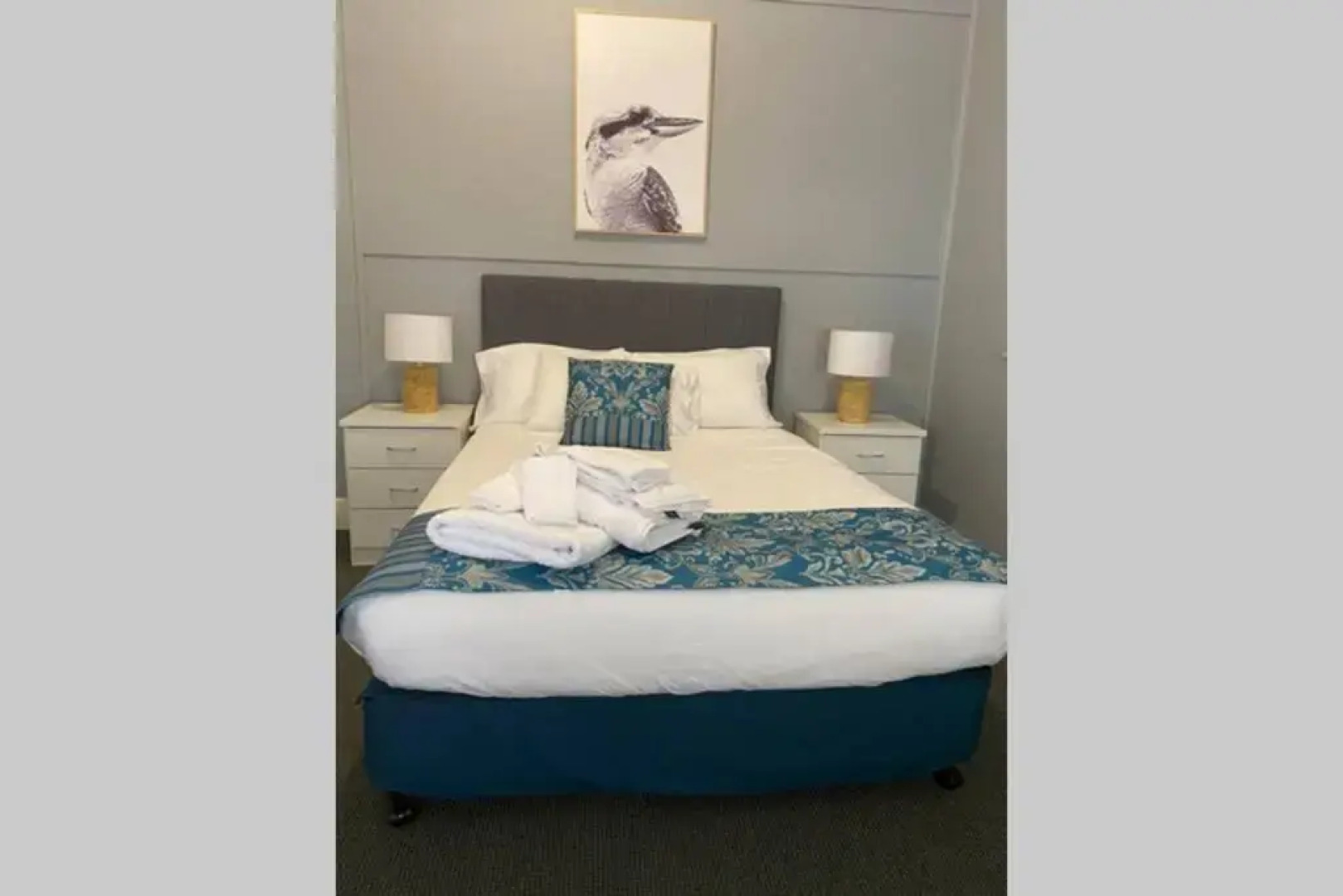 A1 Sea Lake Silo Home with a View (Pet Friendly)