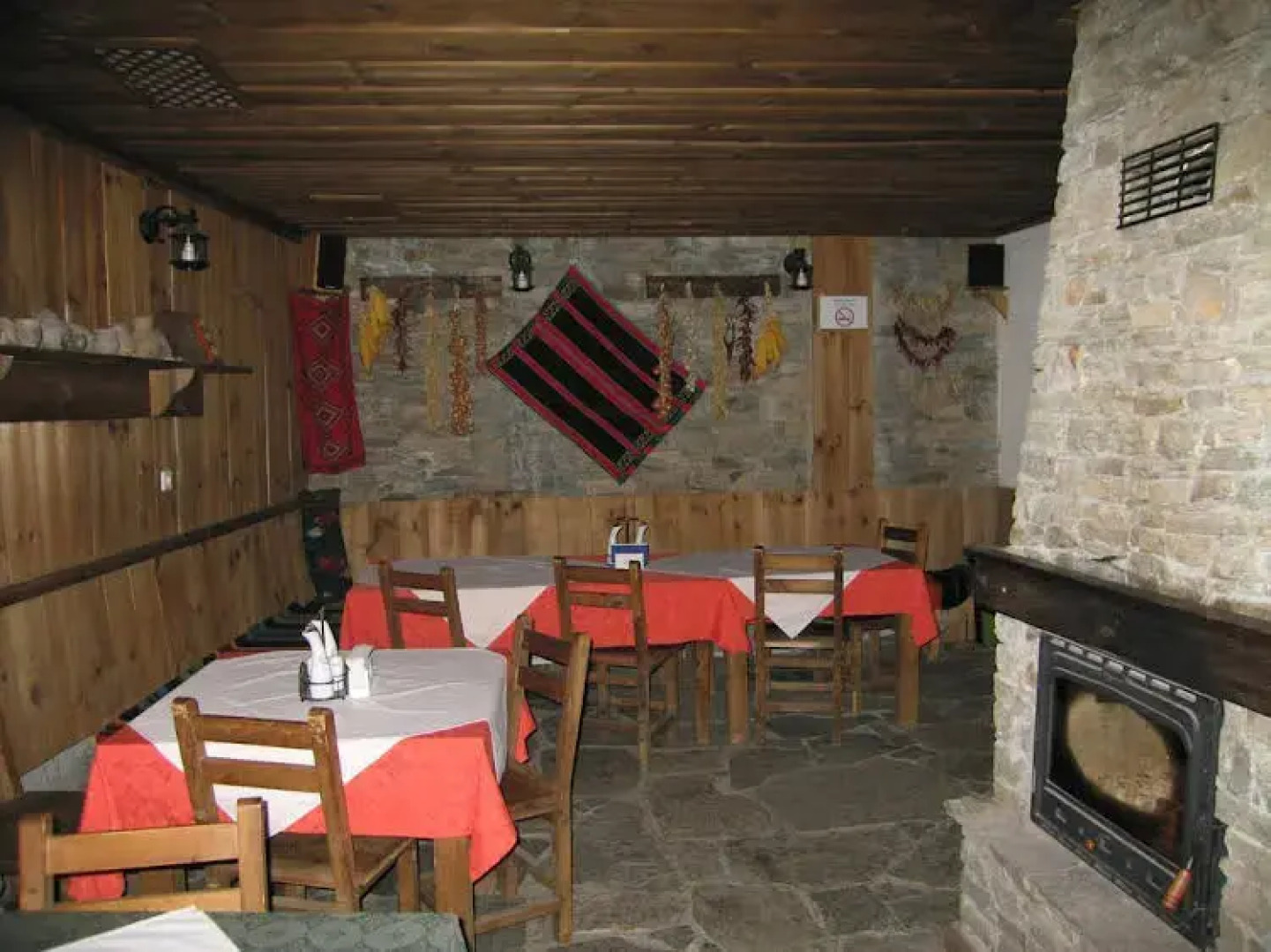 Family Hotel Byalata Kashta