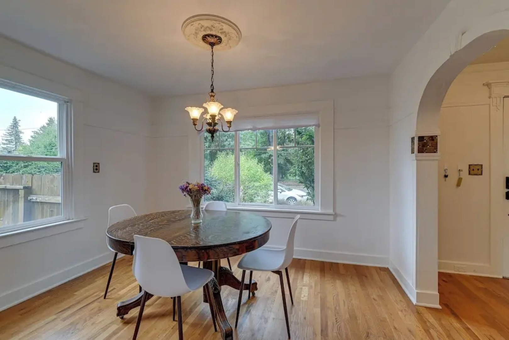 Cozy Grants Pass Home ~ 9 Mi to Rogue River Access