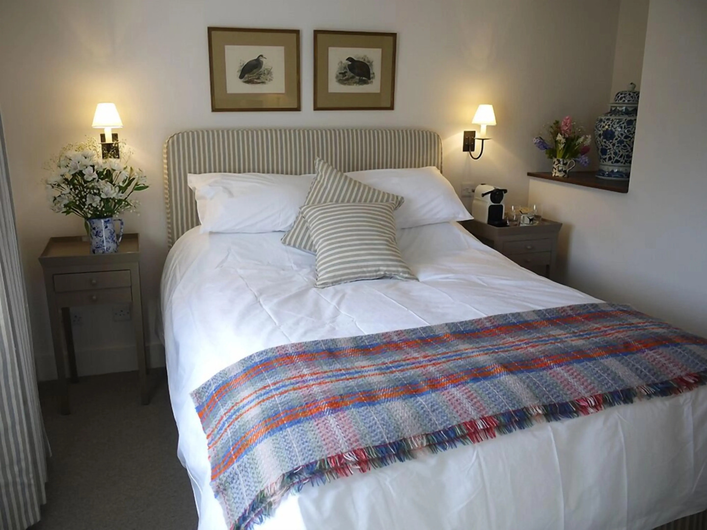 The Dorset Arms Cottages