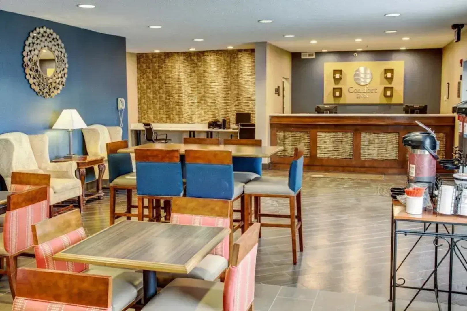 Comfort Inn & Suites North Greenfield