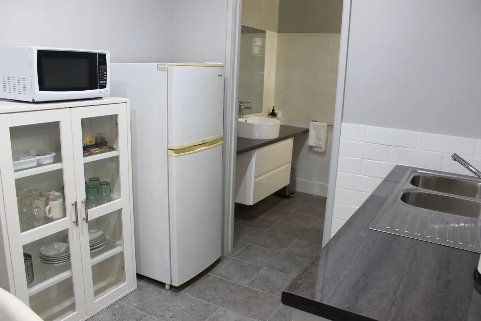 Homestead Motor Inn & Apartments