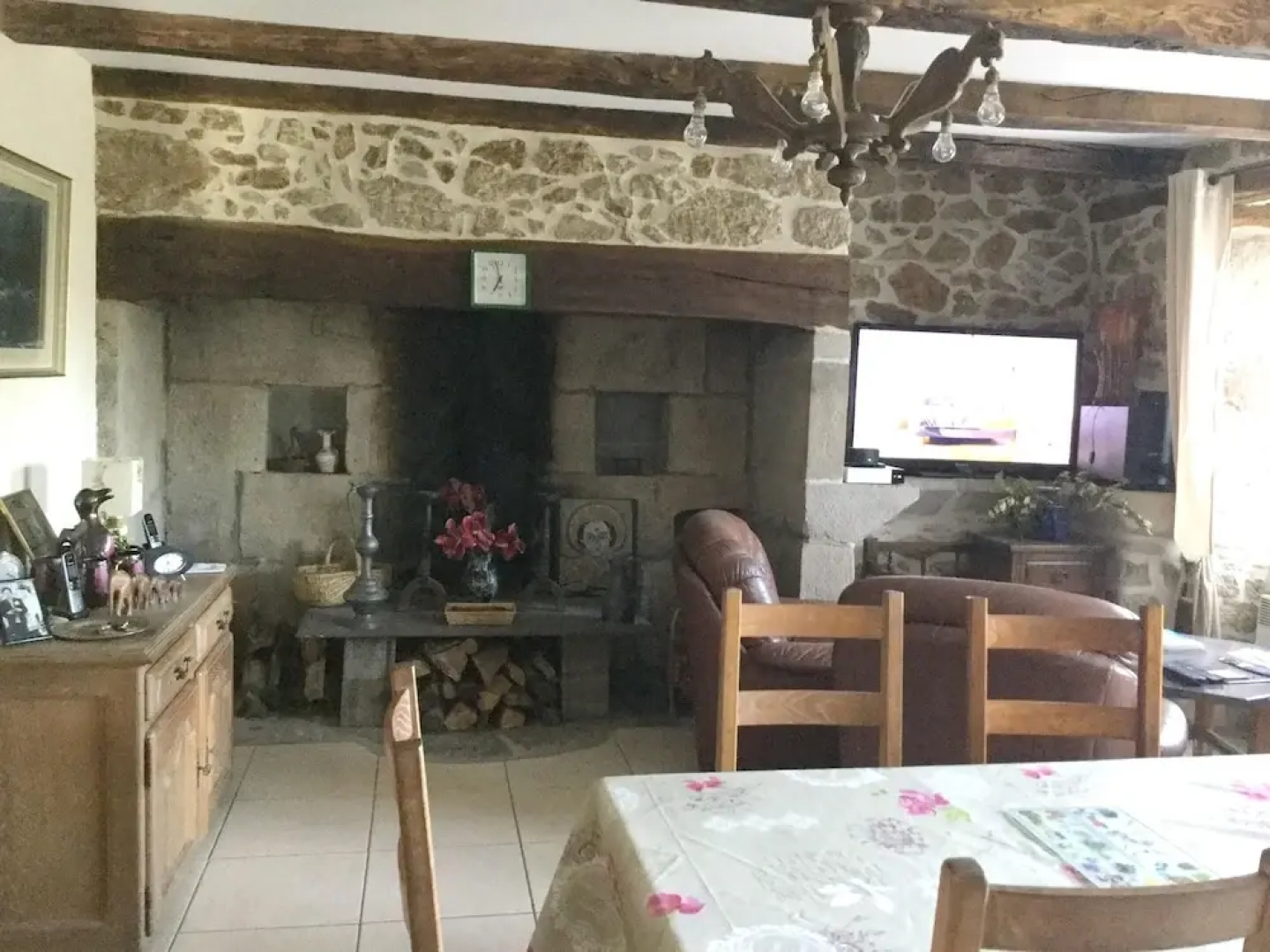 House With 6 Bedrooms in Veyrières, With Enclosed Garden and Wifi - 15