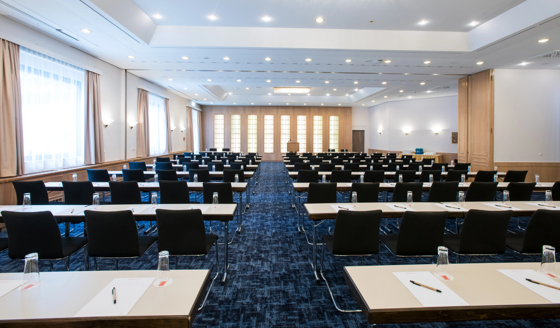 Spark by Hilton Wuppertal City Centre