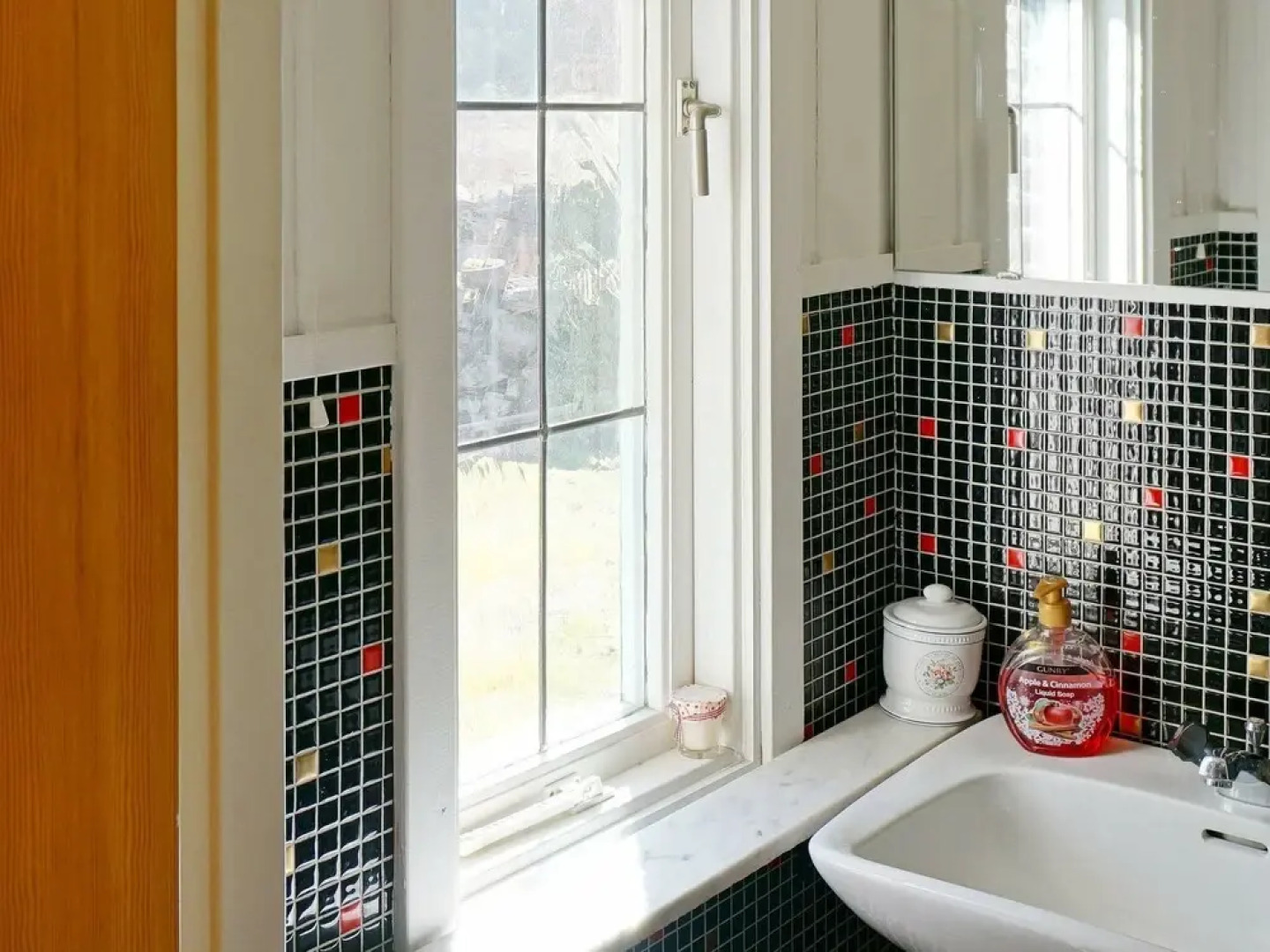 6 Person Holiday Home in Rolfstorp