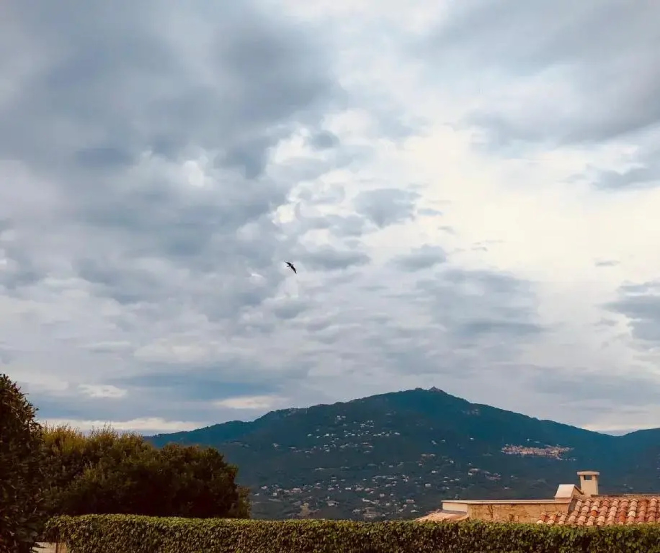 Casasgiu mer, montagne et calme