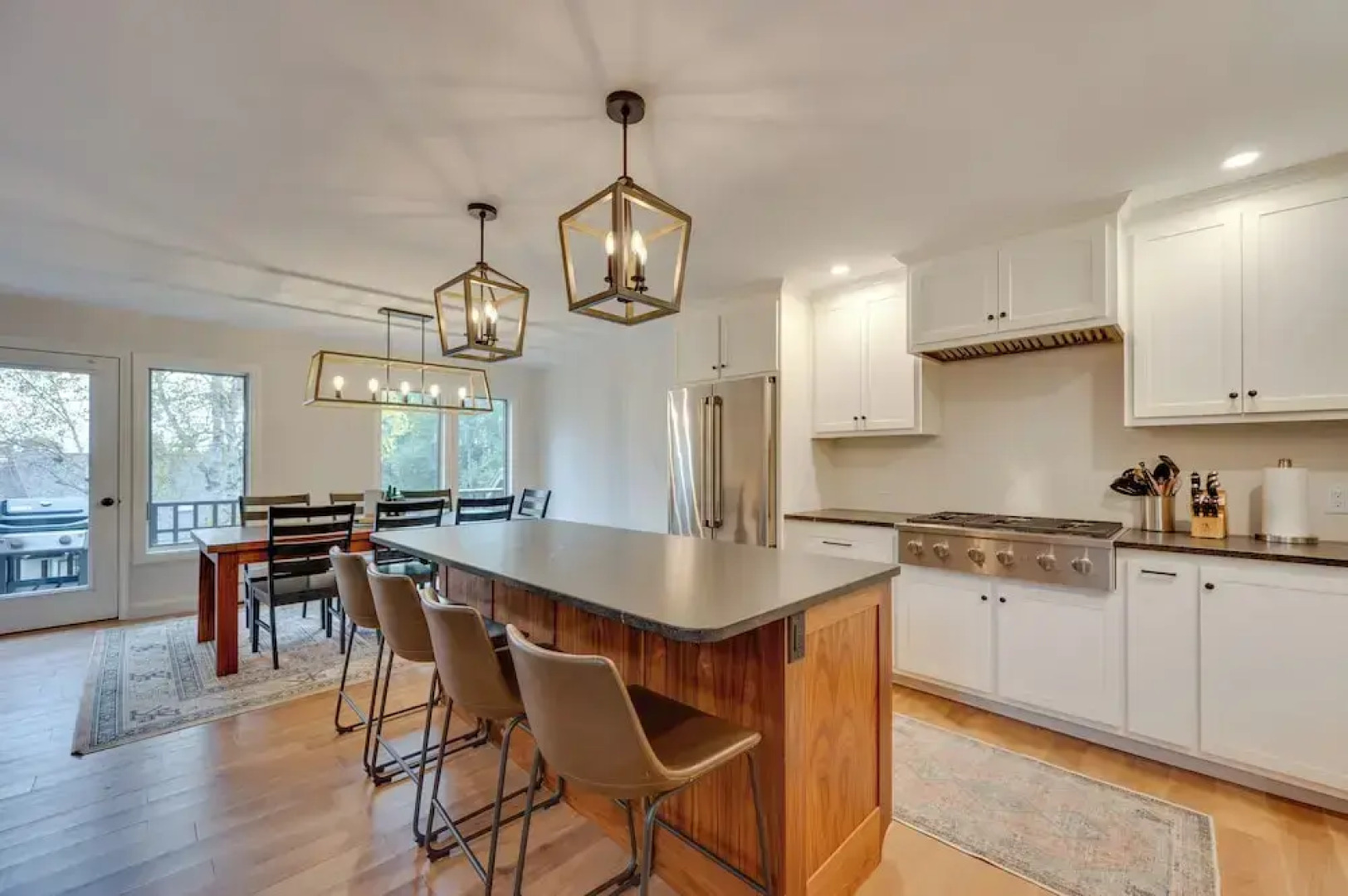 Ski-in Condo w/ Hot Tub on Burke Mtn Slopes!