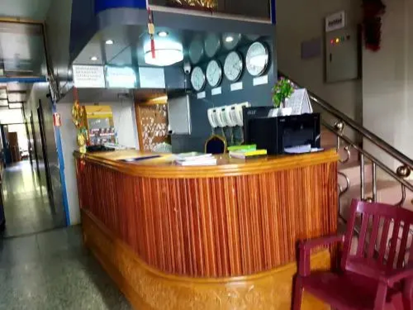 New Diamond Star Hotel