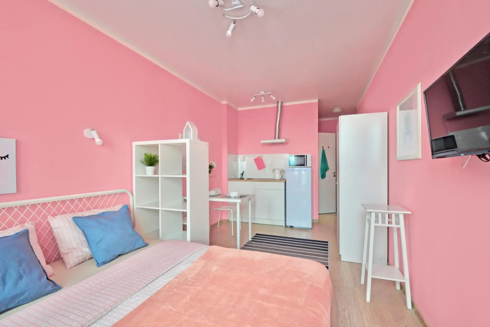 Apartments Private (Апартментс Прайвит) на улице 9 Мая