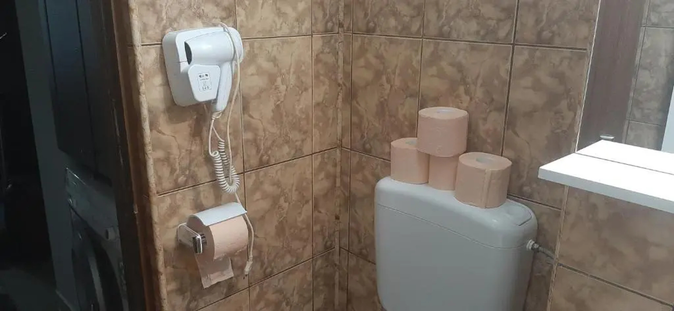 Apartament Cosmin Strada Rozelor Etaj 4