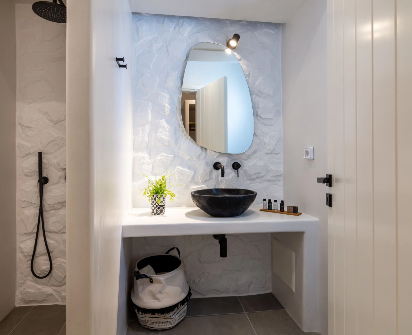 Dolphin Kastraki Studios