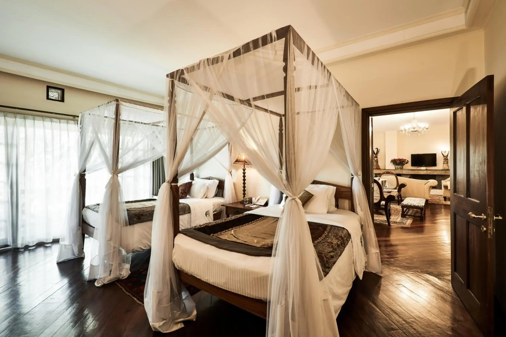 Safari Park Hotel And Casino