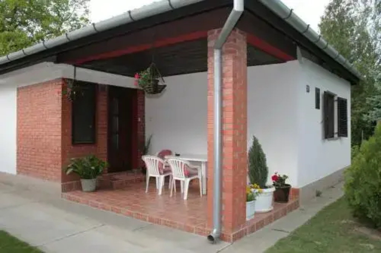 Sobe Rooms Szobák Zimmer KIS