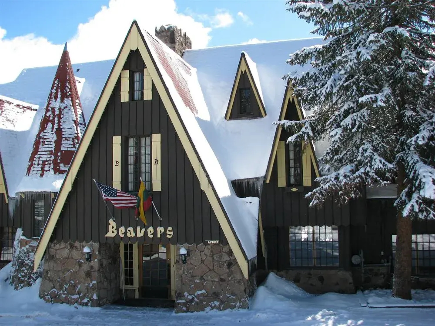 Beaver Village Lodge