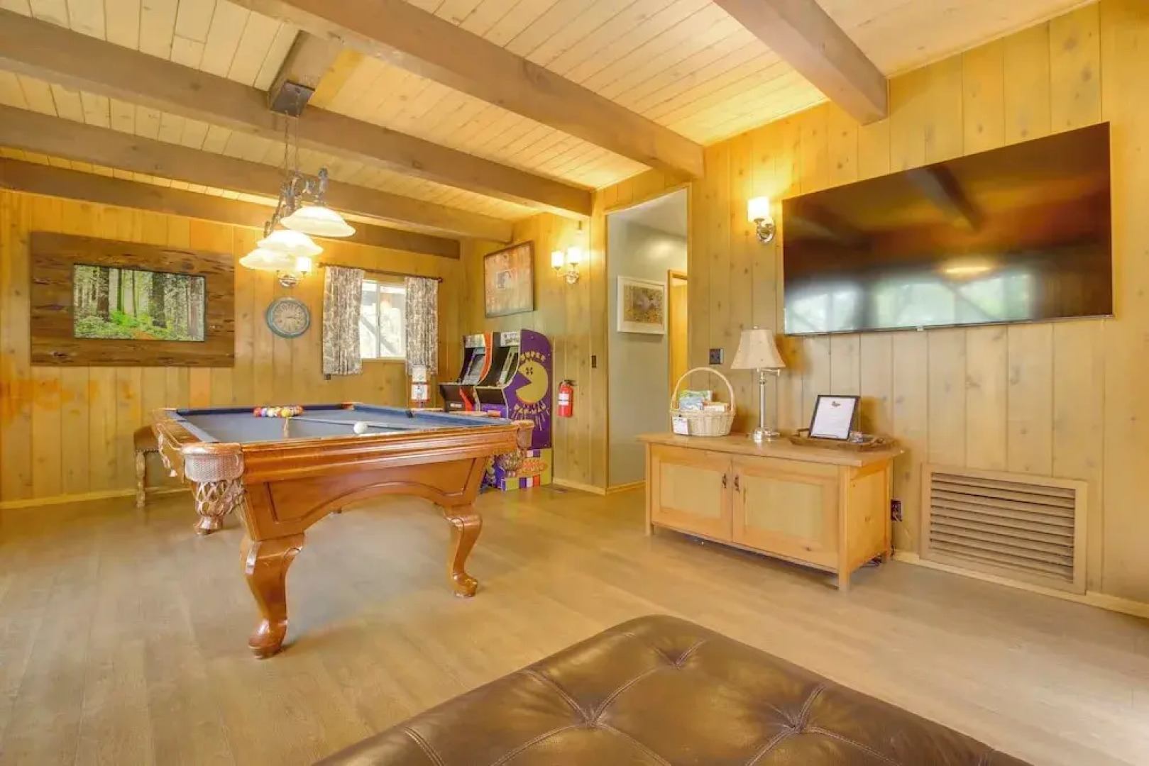 Lake Arrowhead Family Home w/ Game Room