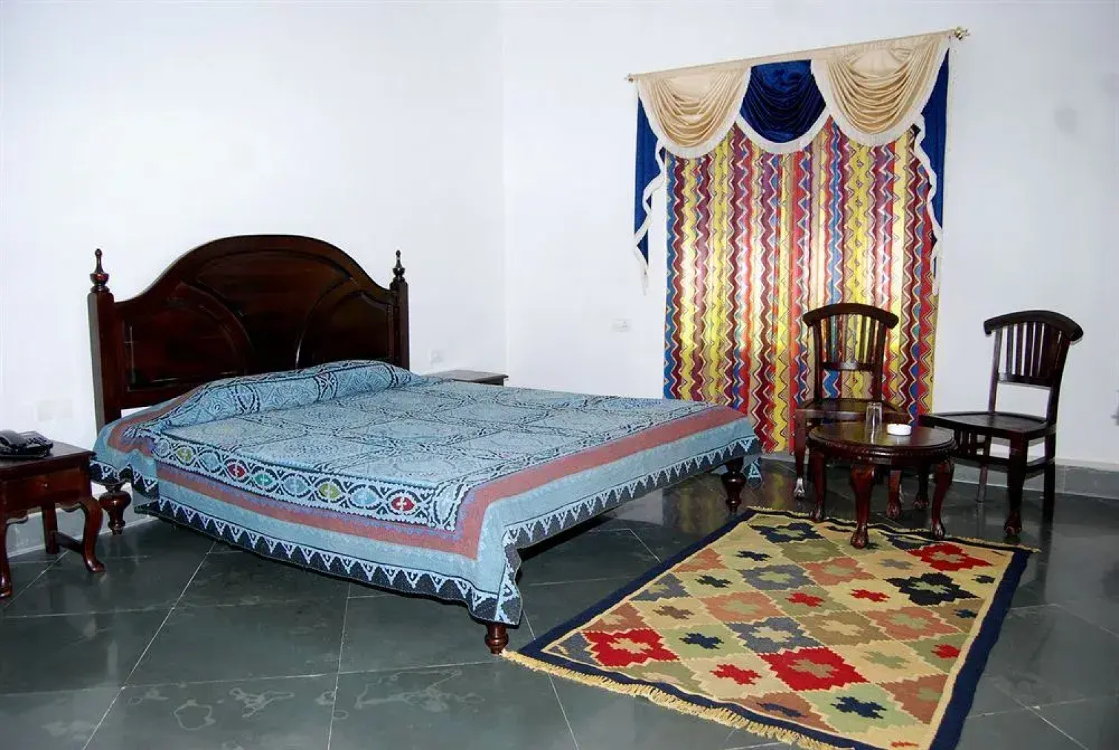 Chandra Hill Resort