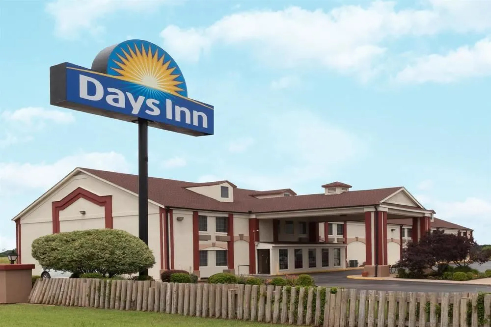 Days Inn Shawnee