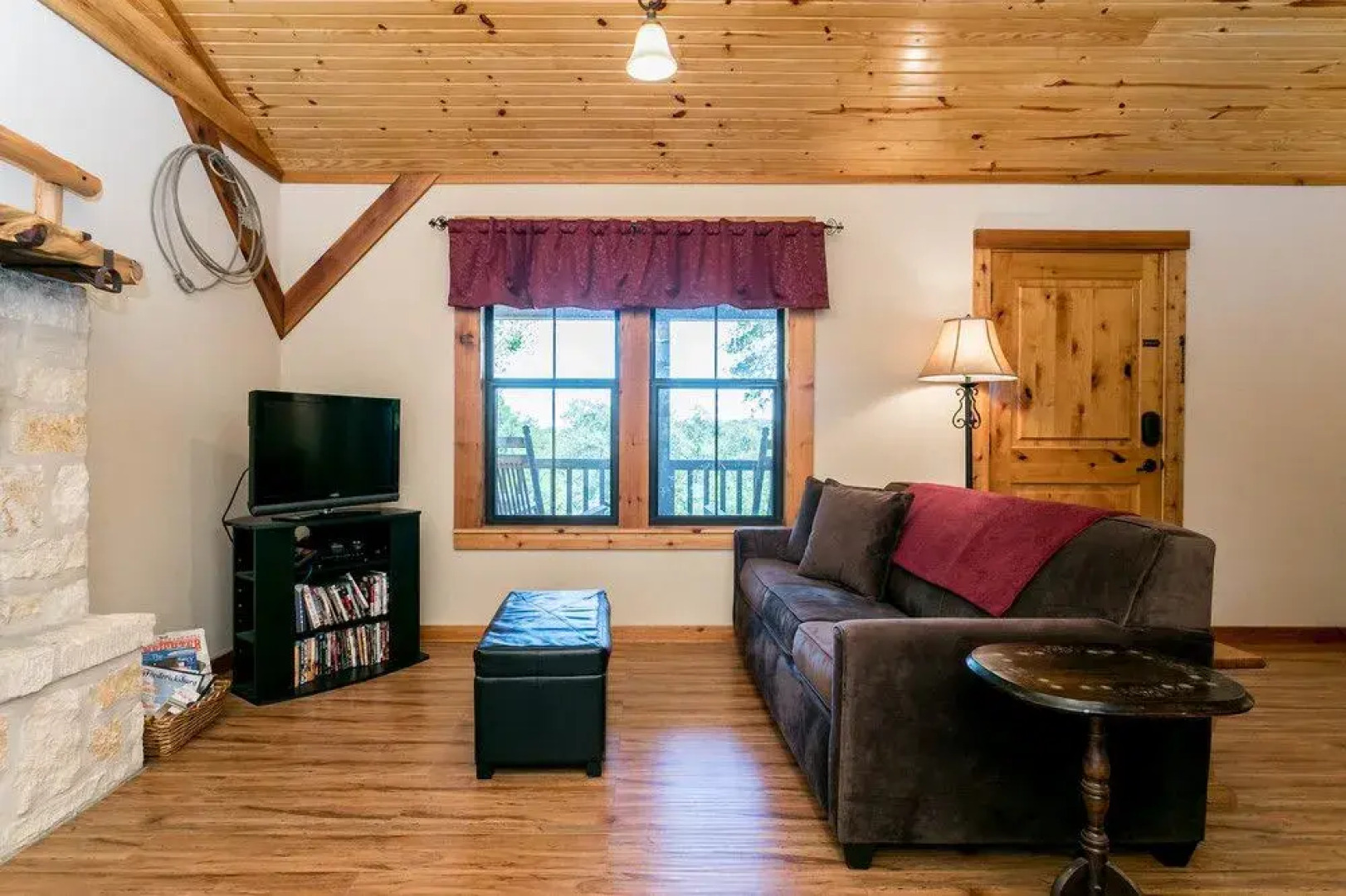 Alamo Springs - the Barn