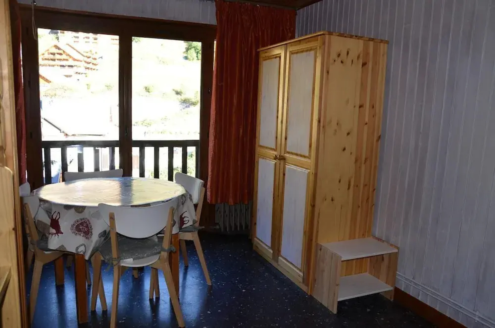 Royal Neige N°17 : Studio 4 Personnes / Studio 4 People