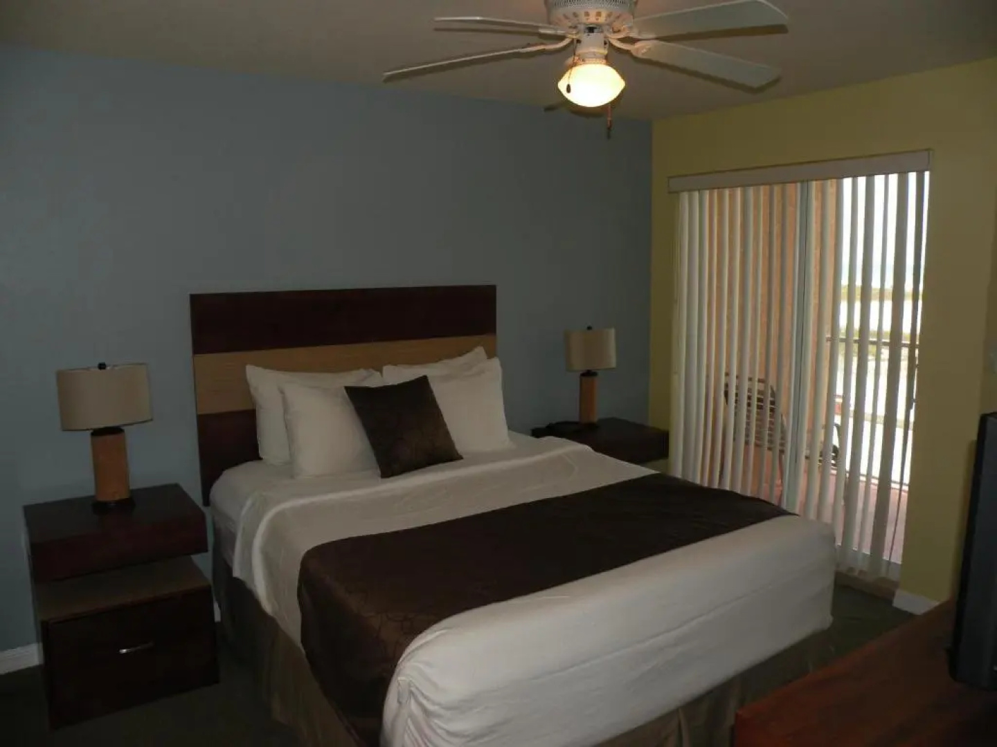 Surf Beach Treasure Island Resort