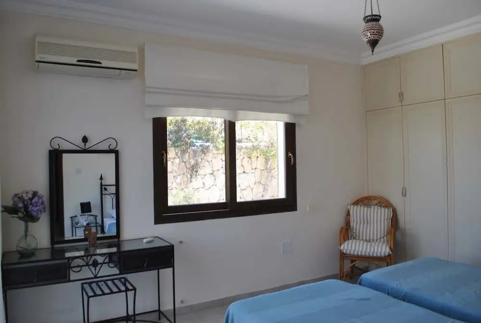 Villa Sunset 4 by Amy Villas