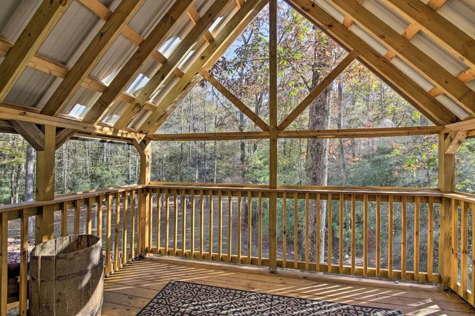 Tubes & Kayaks: 5-acre North Georgia Mtn Retreat
