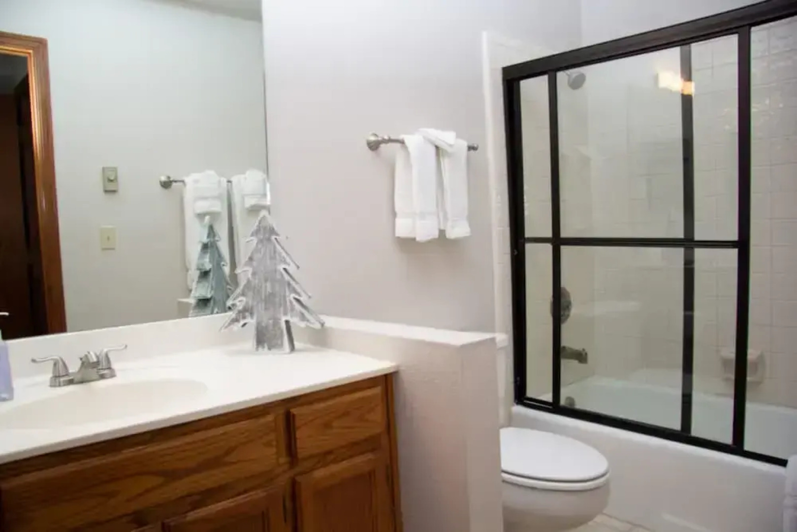 Quality Hill Resort Villas