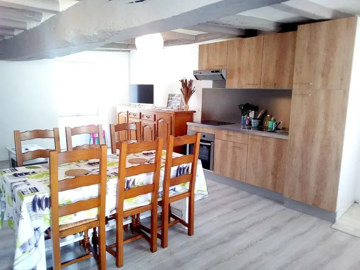 House With 2 Bedrooms in Champigny-sur-veude, With Enclosed Garden